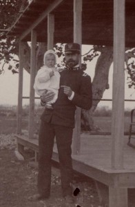 Jesse W. Lazear with Houston Lazear (his son) in Cuba, 1900, Philip S. Hench Walter Reed Yellow Fever Collection 1806-1995, Box-folder 79:40, Historical Collections, Claude Moore Health Sciences Library, University of Virginia.